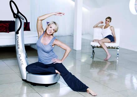 Power Plate - dom&aacute;c&iacute; cvi�en&iacute; - �&iacute;dnut&iacute; kost&iacute;